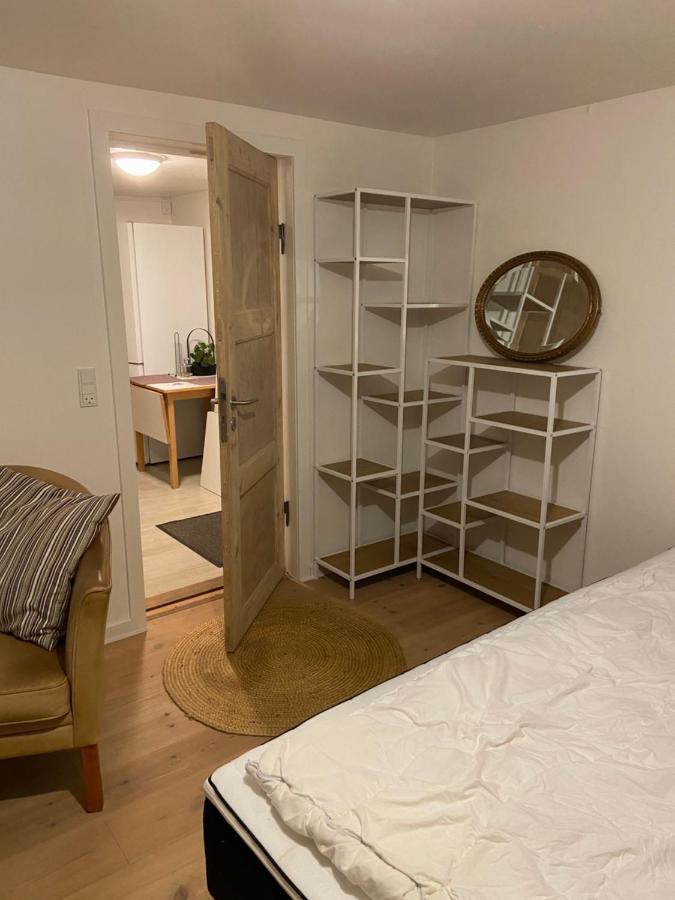Appartement Vaerelse Med Eget Kokken Og Bad à Esbjerg Extérieur photo